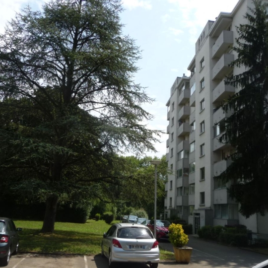 Annonces GRENOBLE : Appartement | MEYLAN (38240) | 61.00m2 | 800 € 