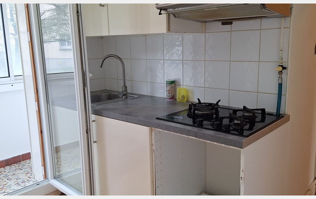 Annonces GRENOBLE : Appartement | MEYLAN (38240) | 61 m2 | 800 € 