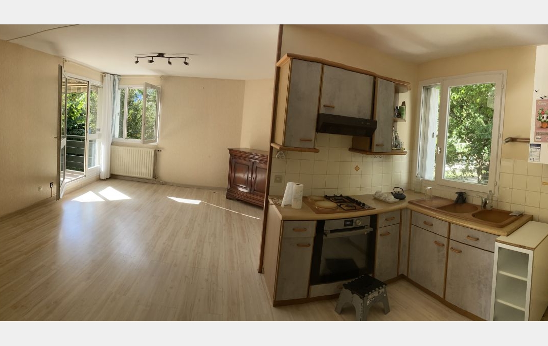 Annonces GRENOBLE : Apartment | GRENOBLE (38000) | 65 m2 | 155 000 € 